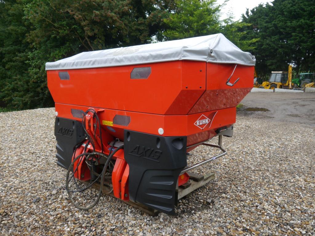Used Kuhn Axis 40.1 H-EMC Fertiliser Spreader