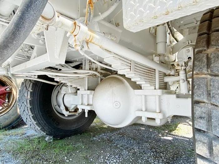 Used 2004 TEREX/Advance 4-Axle Concrete Mixer Truck