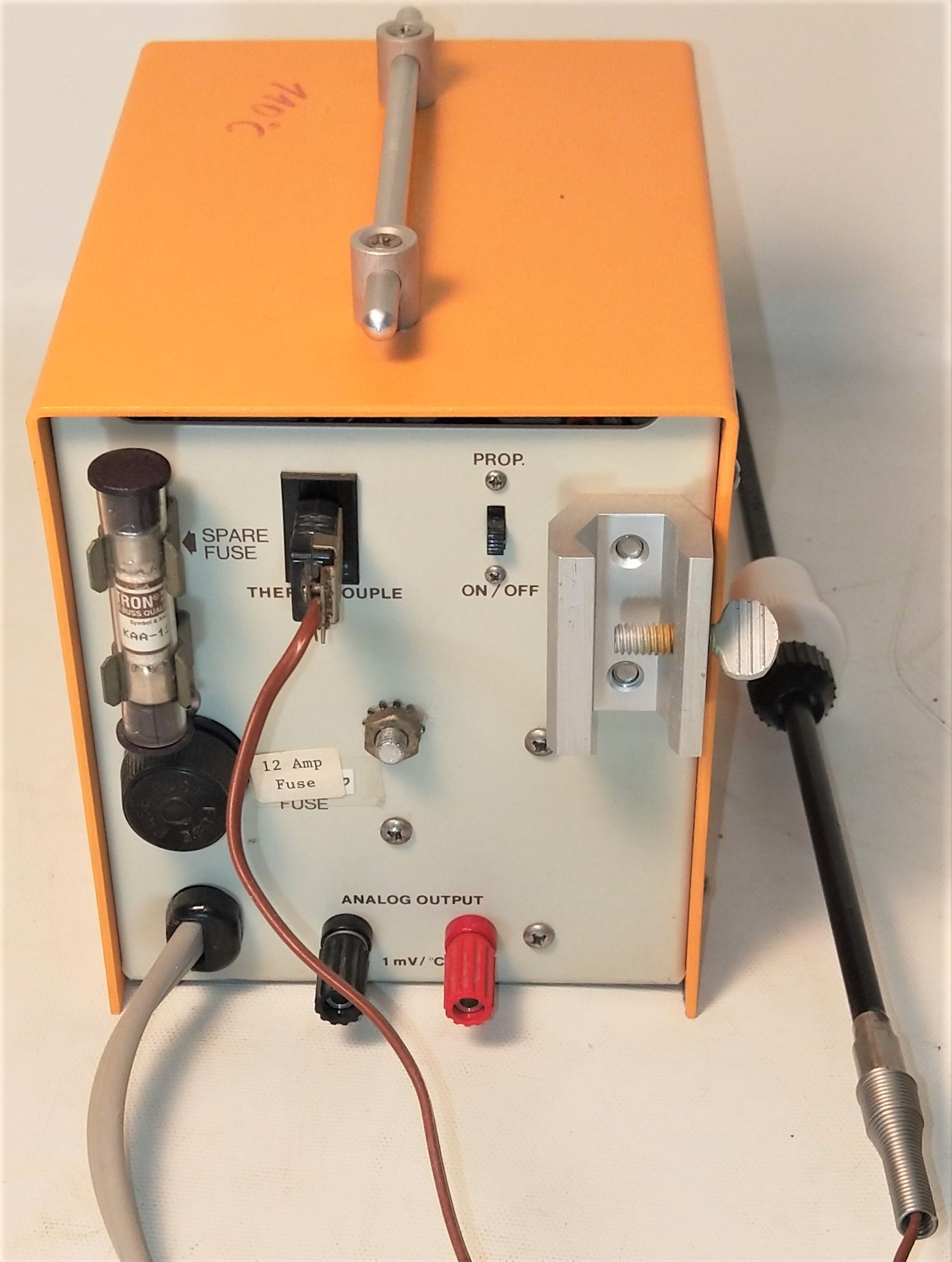 Used I2R Therm-O-Watch TCP3-1200 Temperature Controller