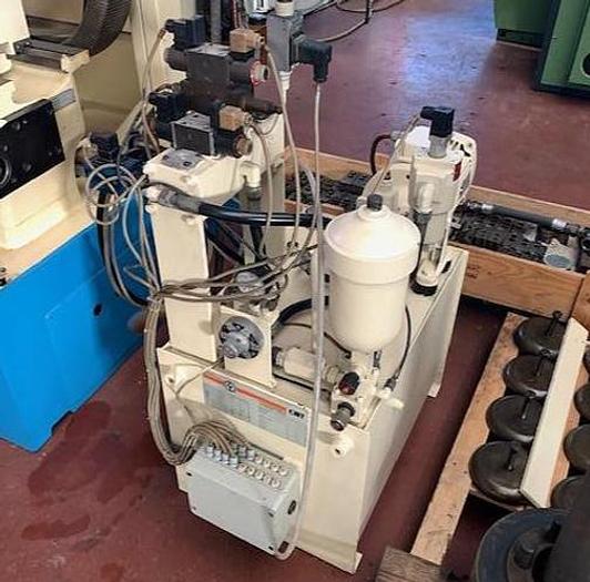 Usato Tornio parallelo a controllo numerico CMT URSUS CNC 28