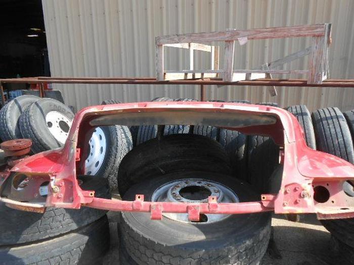 Used INTERNATIONAL 4300 LP