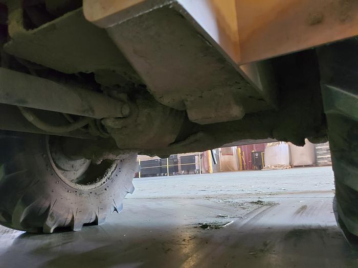 Used 2020 Caterpillar 908M Wheel Loader