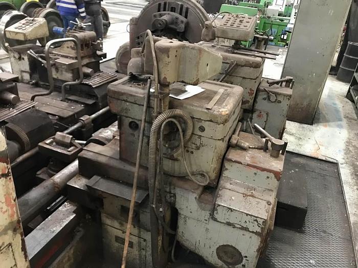 Used 1967 RAFAMET UBB 112 Double-support Lathe for Wheel set turning
