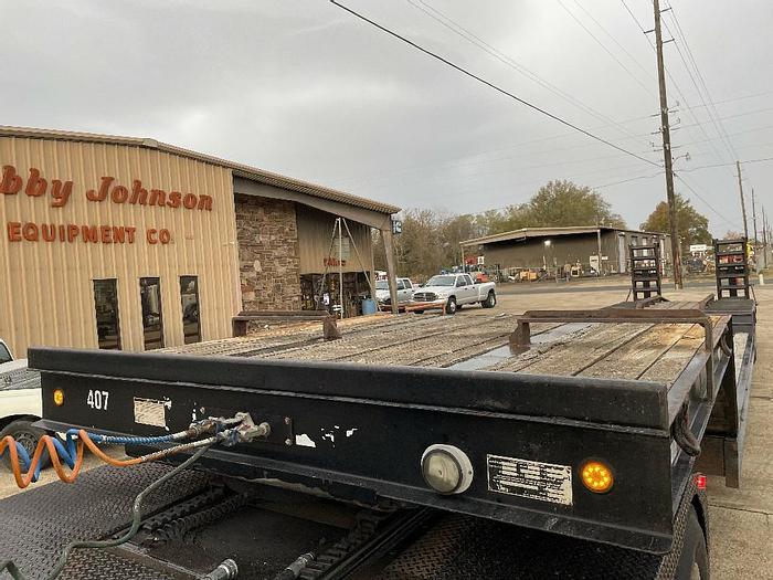 Used 2010 VIKING TRAILERS V4B40PM