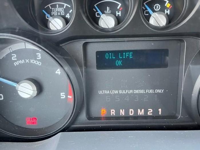 Used Altec AT40-G Bucket Boom on 2015 Ford F550 4x4 Extended Cab Utility Bucket Truck