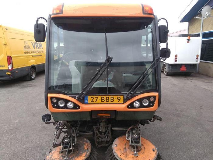 Gebruikt 2012 Johnston CX400