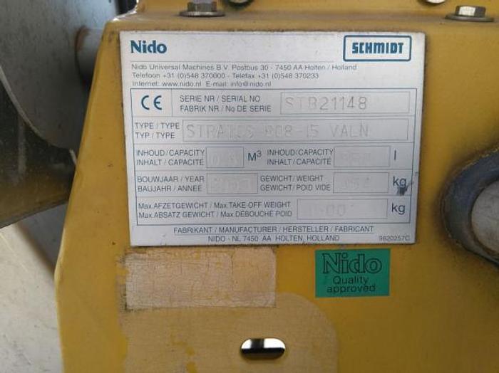 Gebruikt 2005 Hyundai H 200 pickup with spreader Nido stratos B08-15VALN