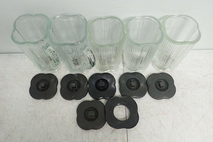 Used Lot of 5 Waring Clover Leaf 40-oz 5-cup Glass Blender Jars with 7 Lids/Covers