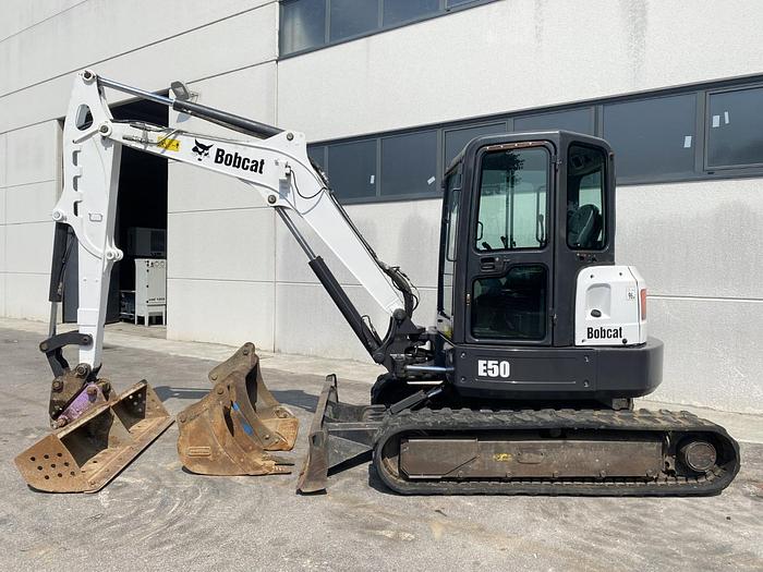 Usato 2013 BOBCAT E50