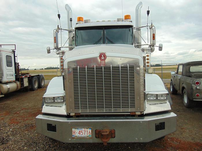 Used 2007 KENWORTH T803SS 6X4 WINCH TRACTOR