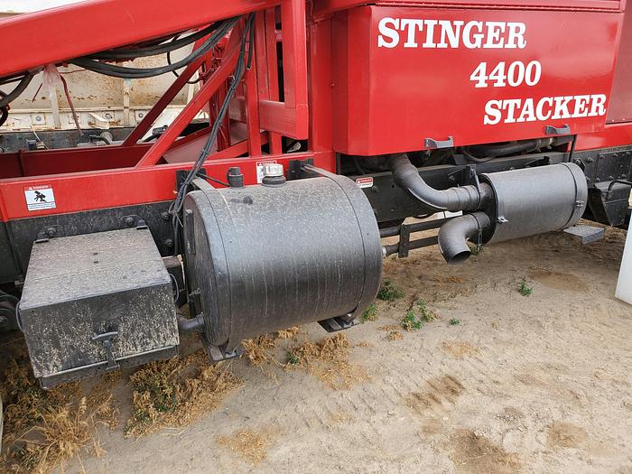 Used 2004 Stinger 4400 Bale Stacker