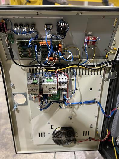 Used FANUC M900iA/260L, CLEANED AND TESED, ONLY 1,453 HOURS