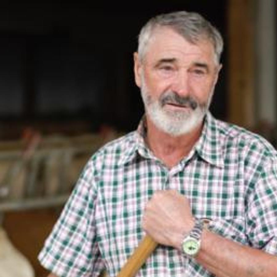 Mounted Bale Unrollers