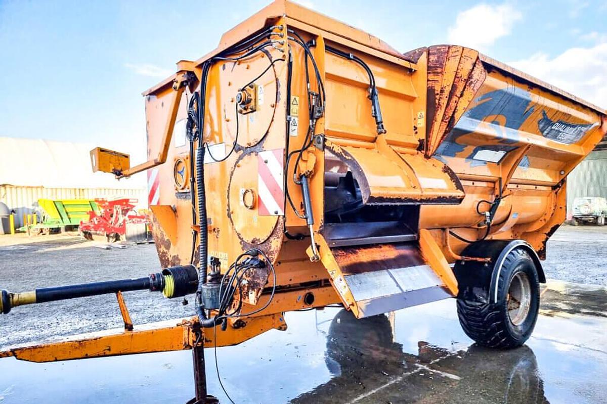 Used Lucas G Qualimix 150 Diet Feader Wagon