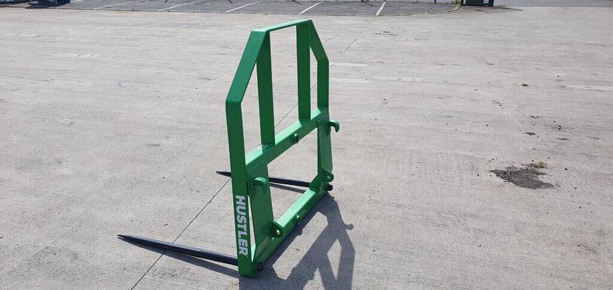 Used Hustler LiftMax LE110