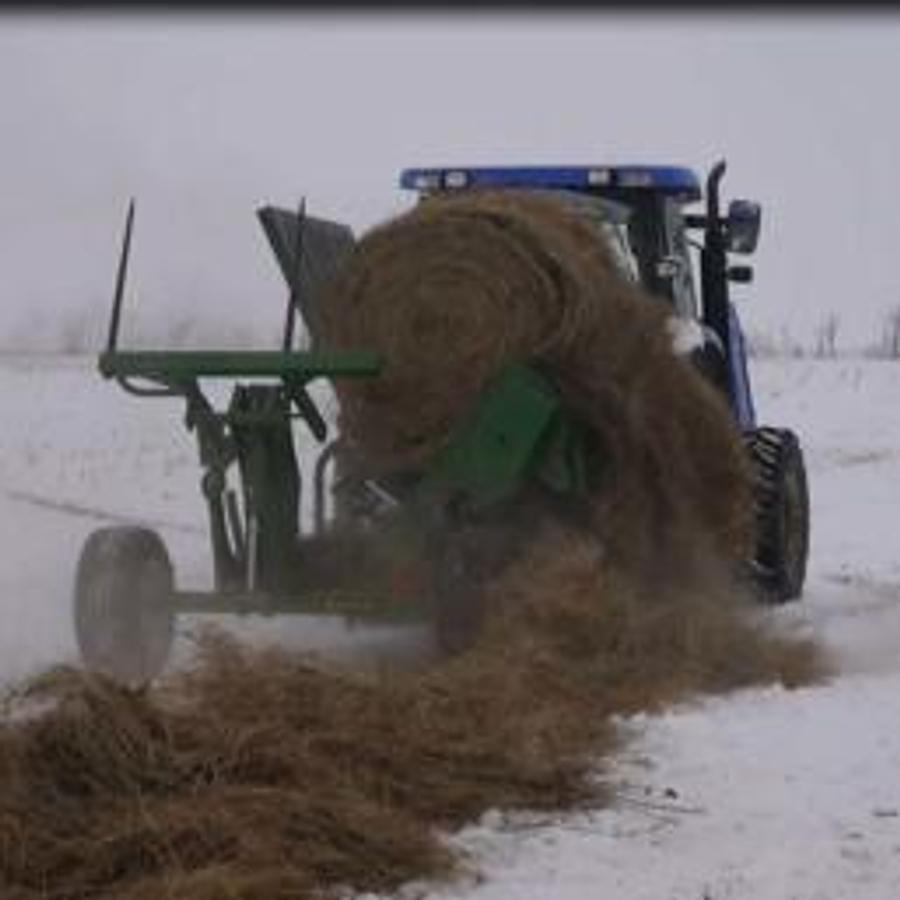 Chainless 2000 Round & Square Bale Feeder