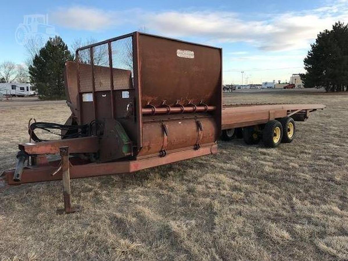 Used 2004 KRAMER RANCH-HAND BP 650 RED