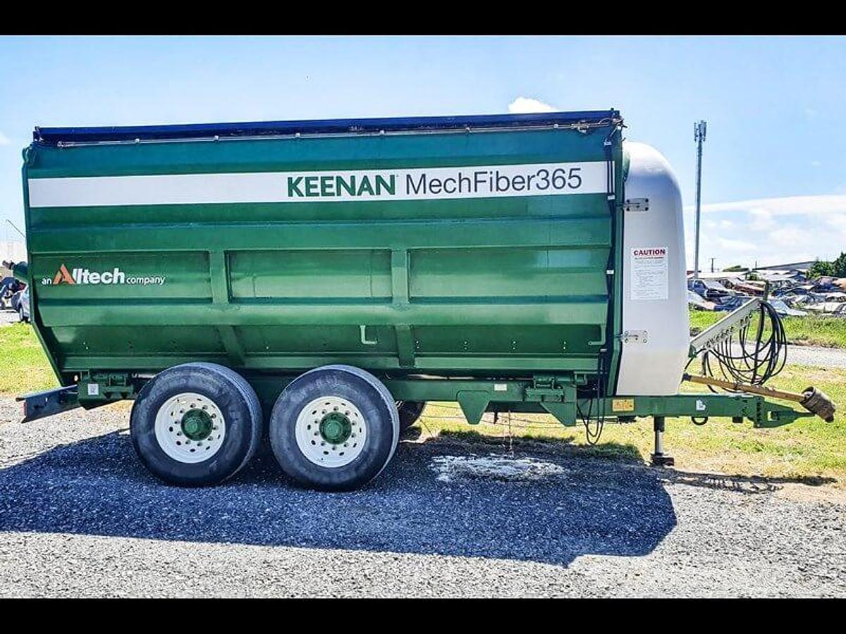 Used KEENAN 365 MIXER FEEDER