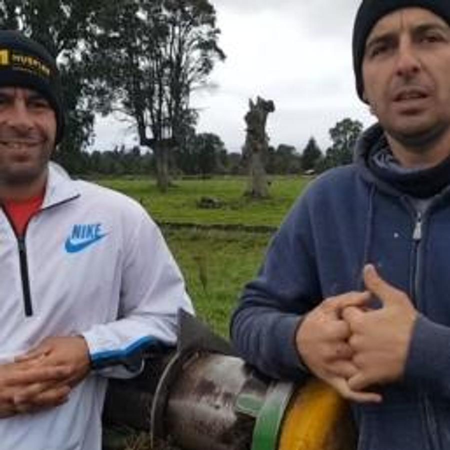 Chainless 2000 Round & Square Bale Feeder