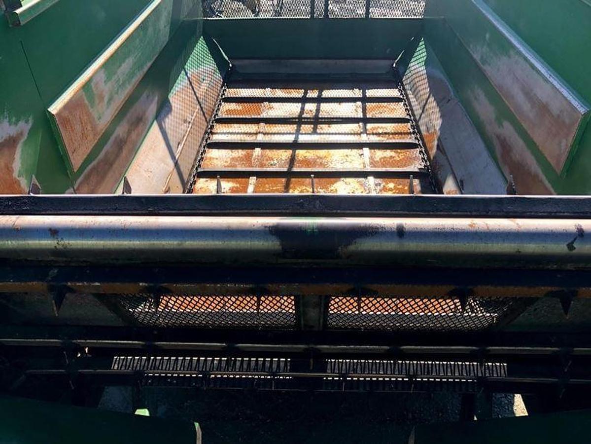 Used Hustler 1250 CF Silage Wagon