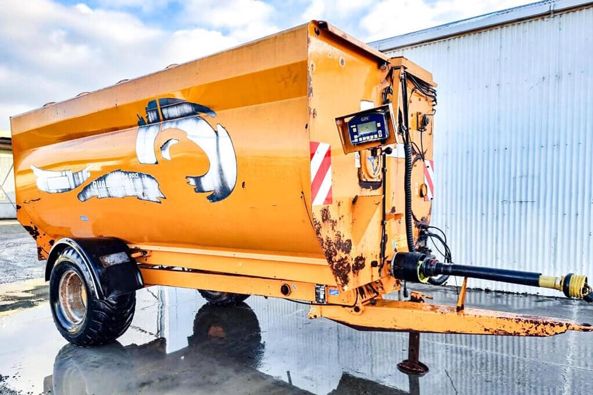 Used Lucas G Qualimix 150 Diet Feader Wagon