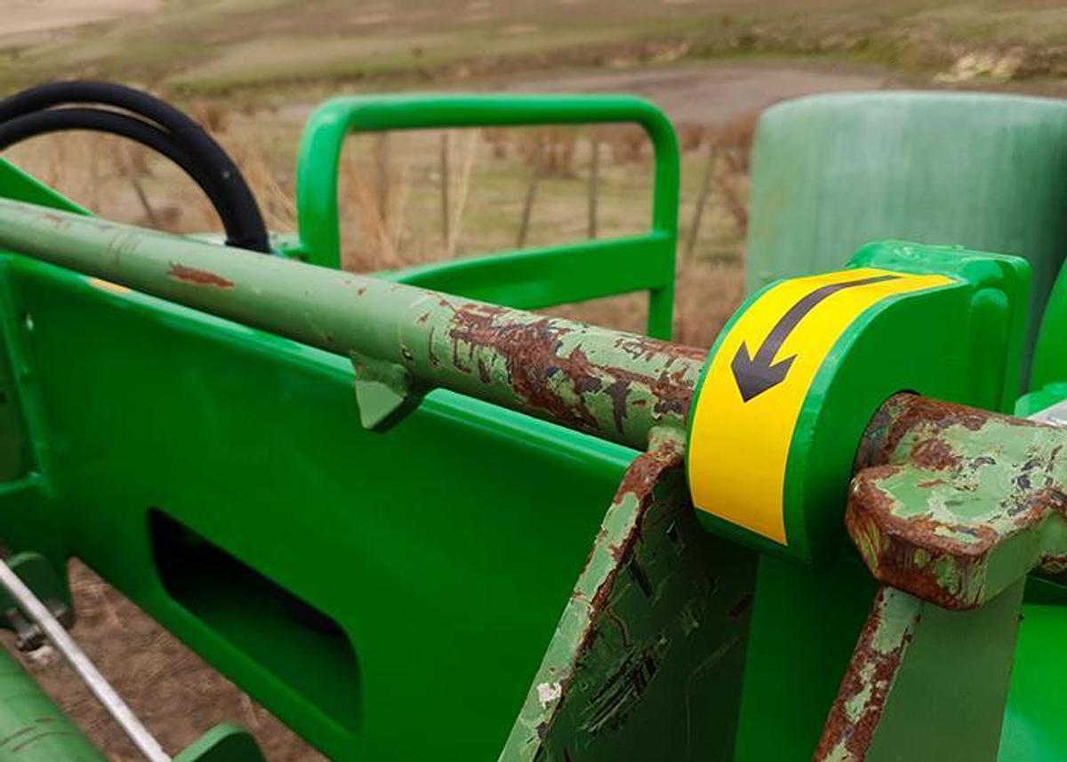 Softhands® Bale Handlers