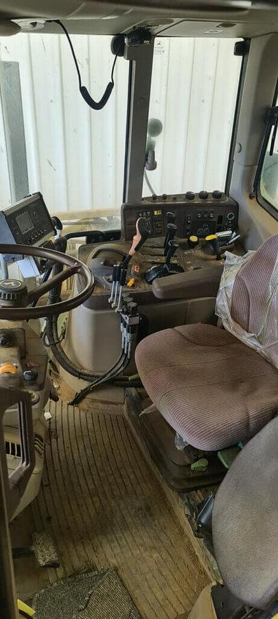 Used John Deere 6520 – 2500 Ltr Self Propelled