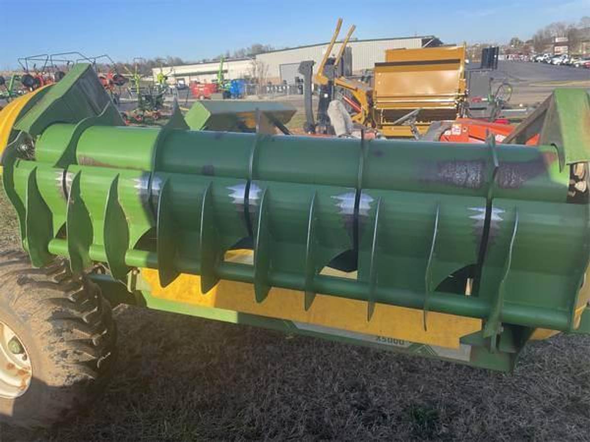 Used 2018 Hustler CHX5000