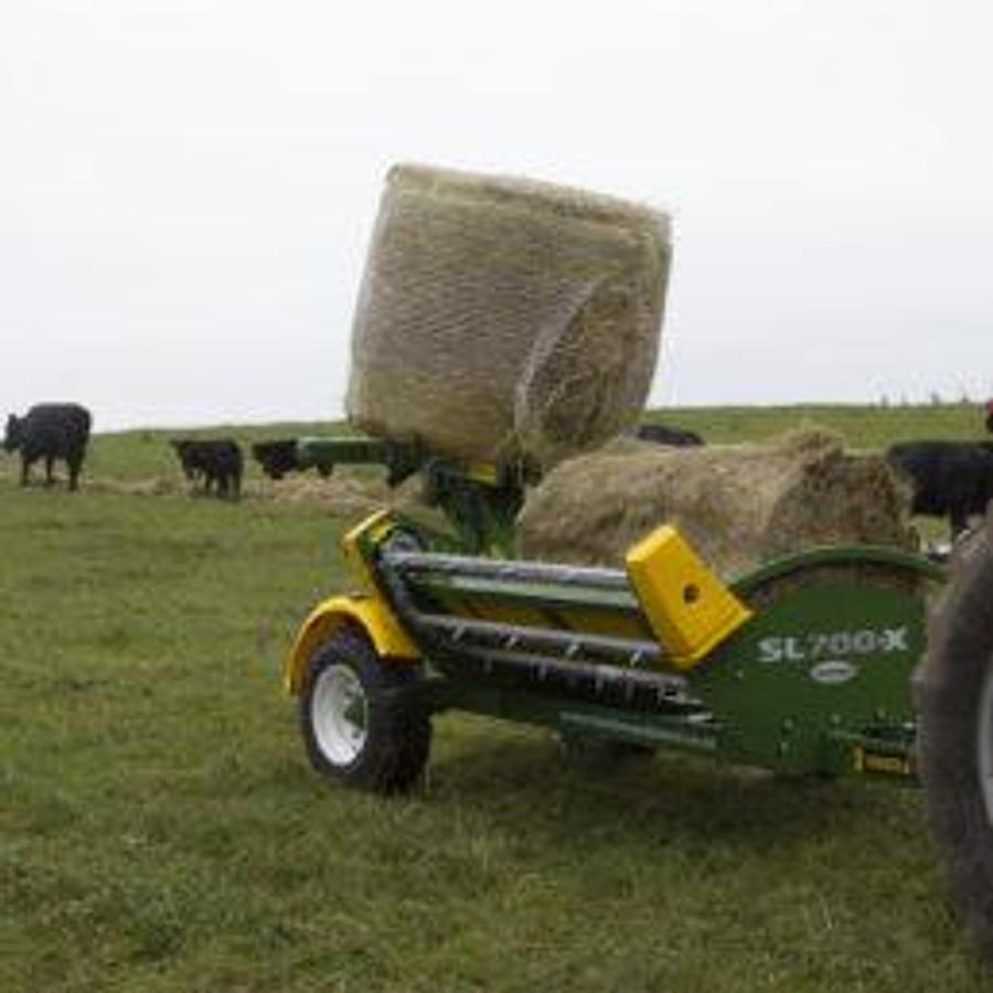 Trailed Bale Unrollers