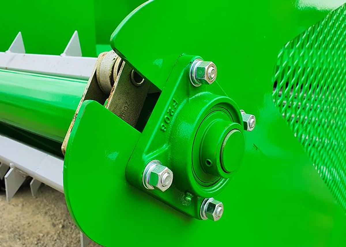 BaleXpress Multi-Bale Feeders