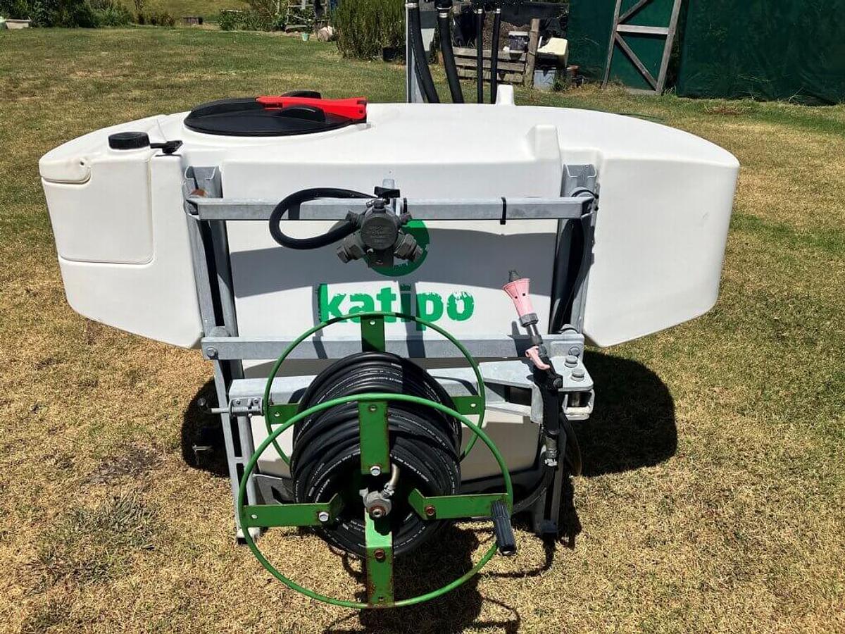 Used Hustler 650 Katipo Sprayer