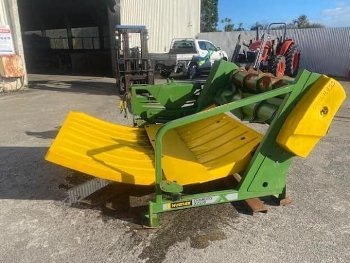 Used Hustler Chainless X2500