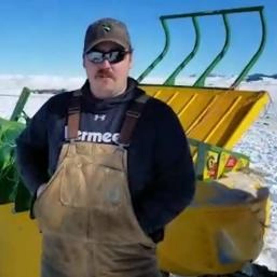 Trailed Chainless Bale Processors