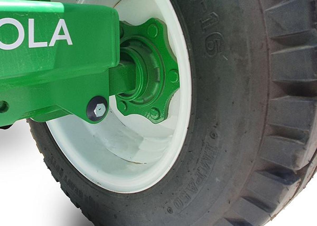 Trailed Bale Unrollers