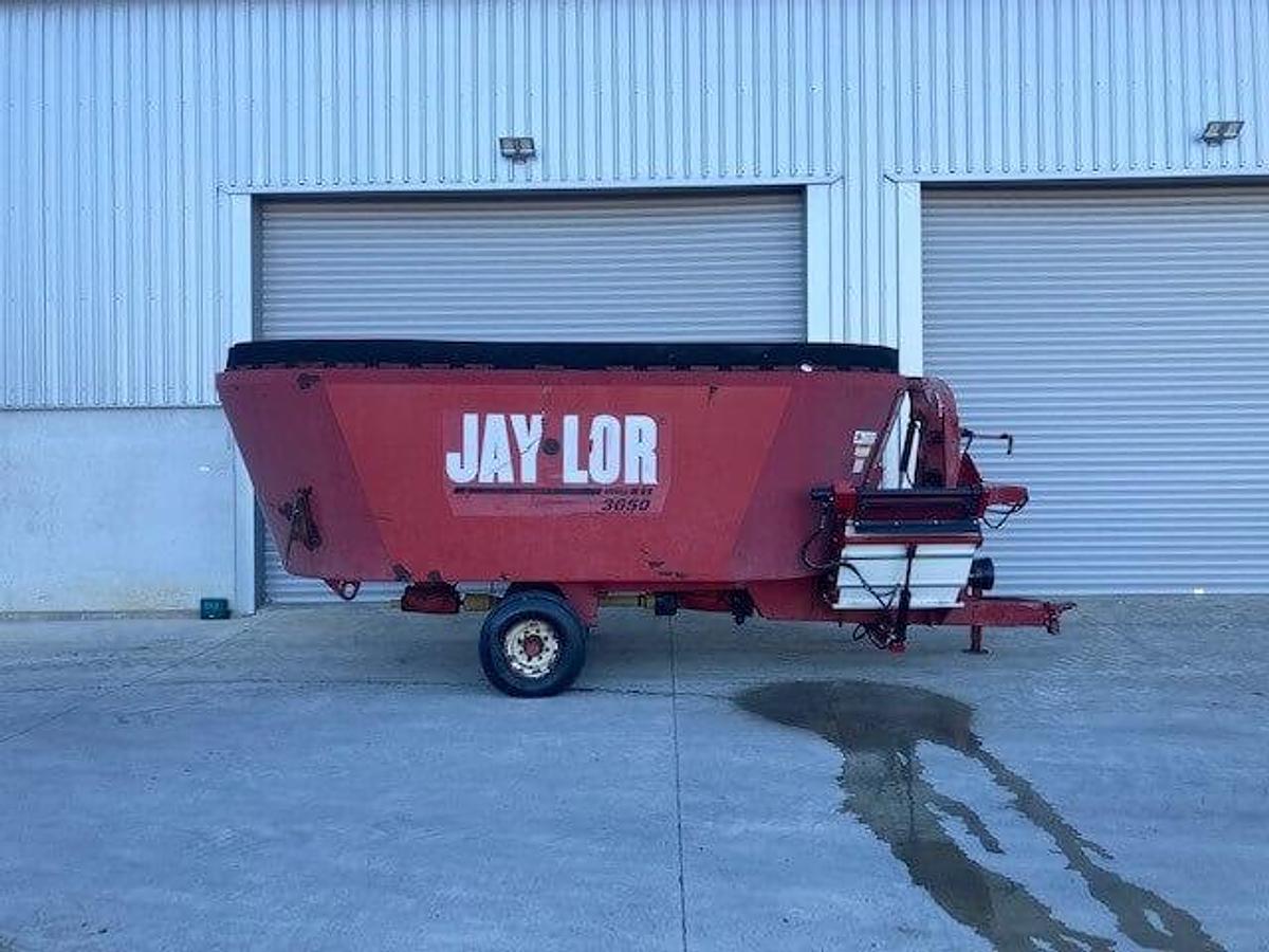 Used Jaylor 03650 Feed Mixer