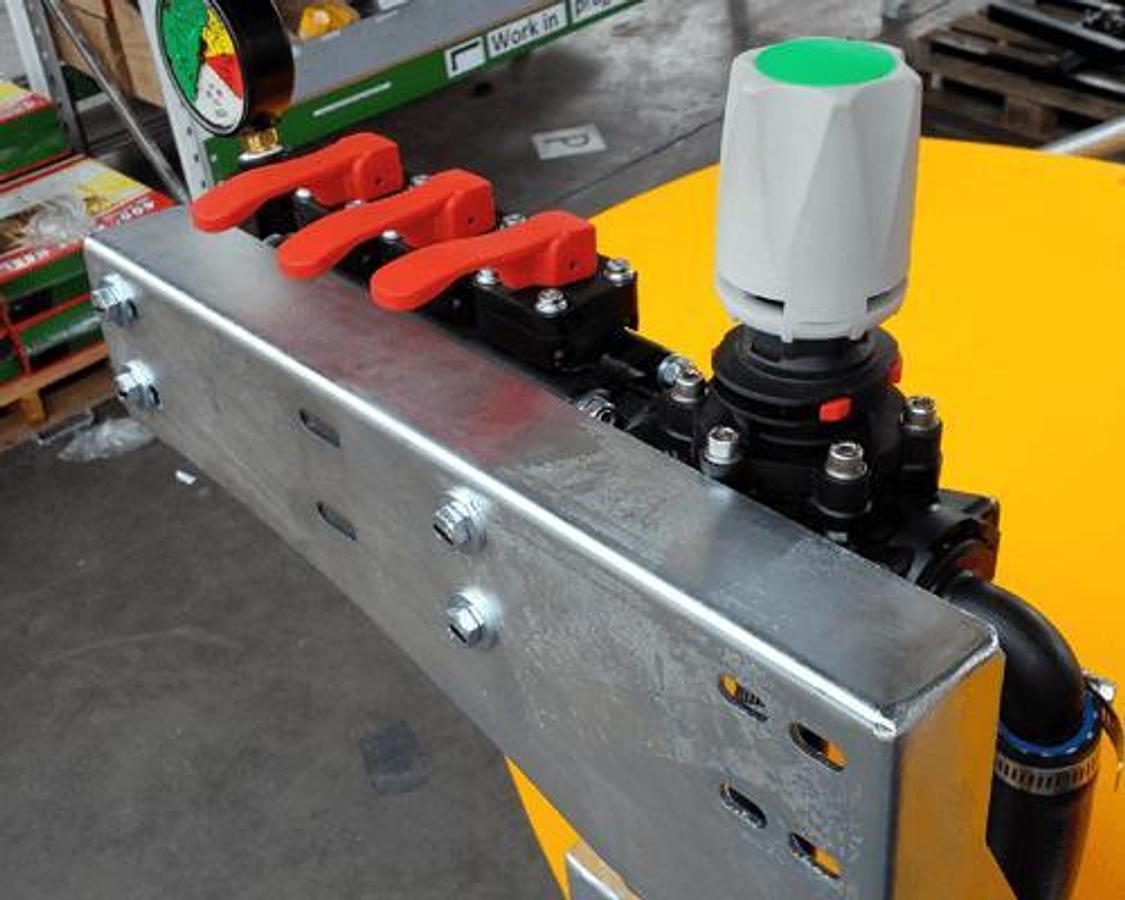 Sprayer Control Options