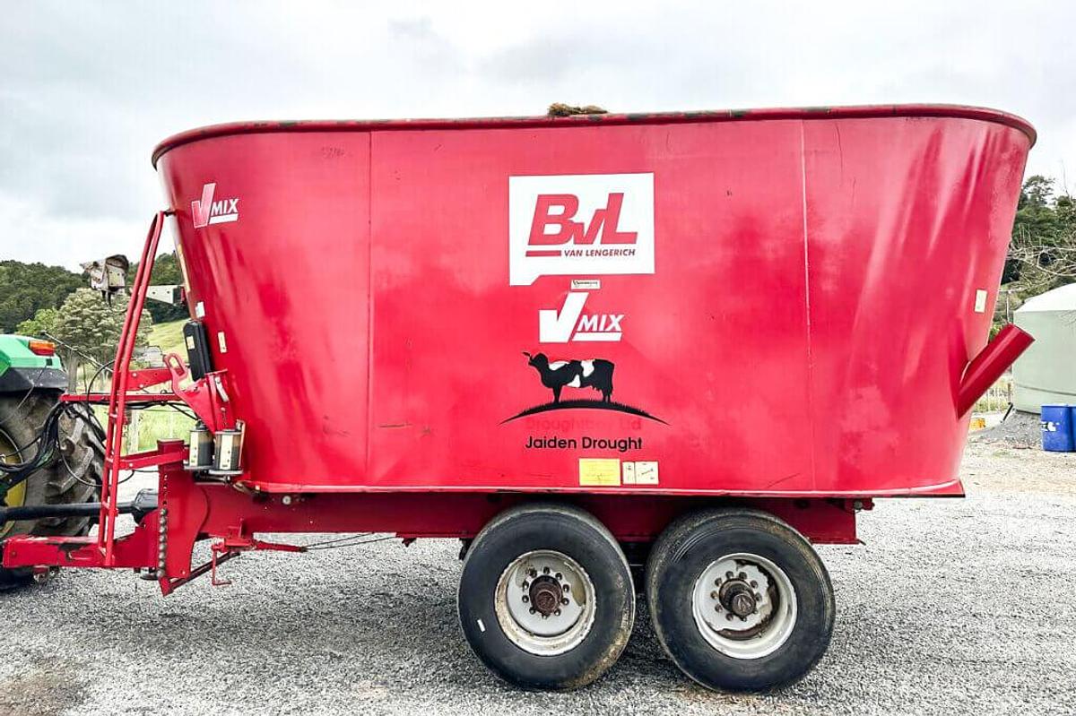 Used BVL V-Mix 20H 2S Plus 20M3 Mixer Wagon