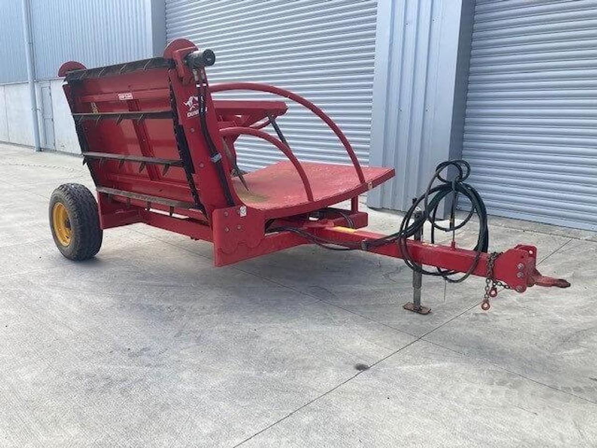 Used Duncan TSB Bale Wagon Feedout