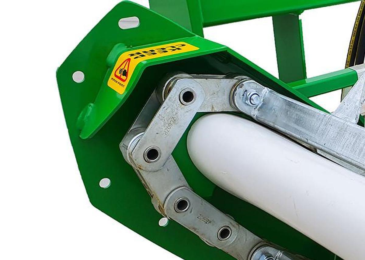 Trailed Bale Unrollers