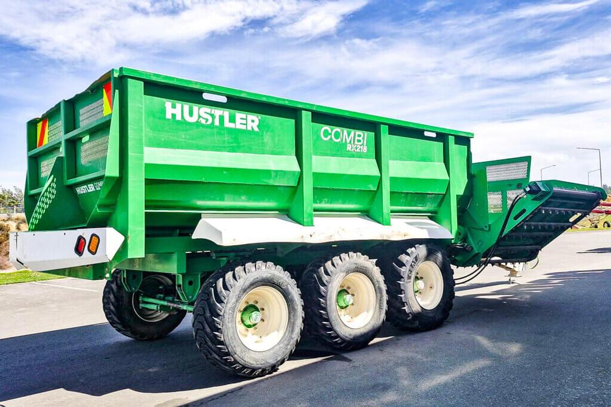 Used Hustler RX218 Feedout Wagon c/w Scales