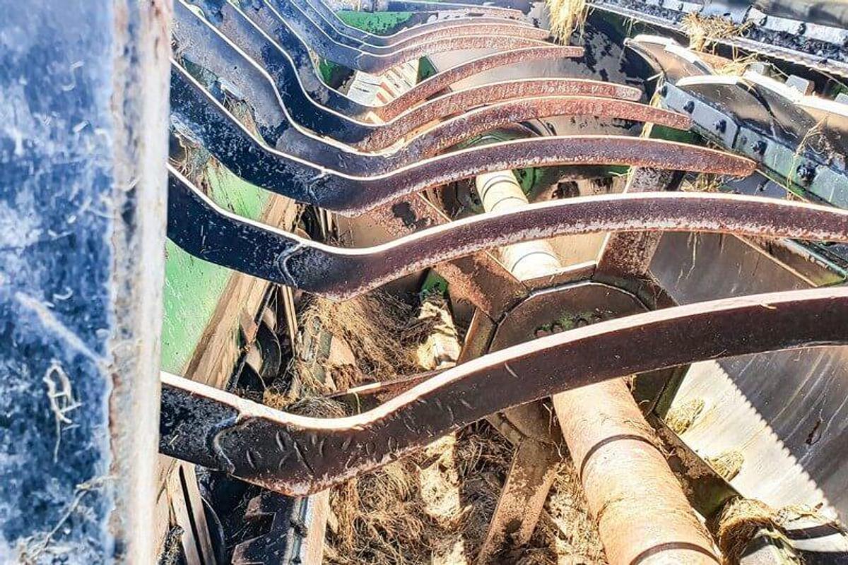 Used Keenan 365 Mixer Feeder