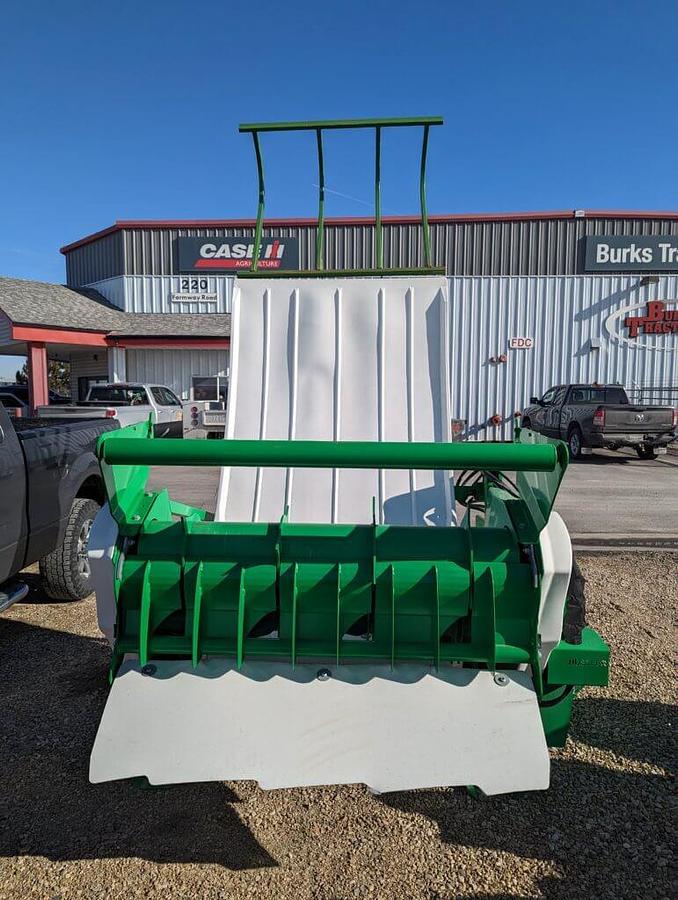 Used Hustler Chainless LX104