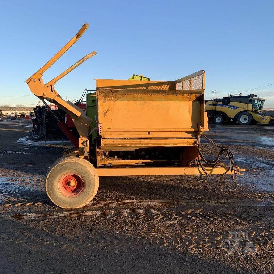 Used 2017 HAYBUSTER 2660