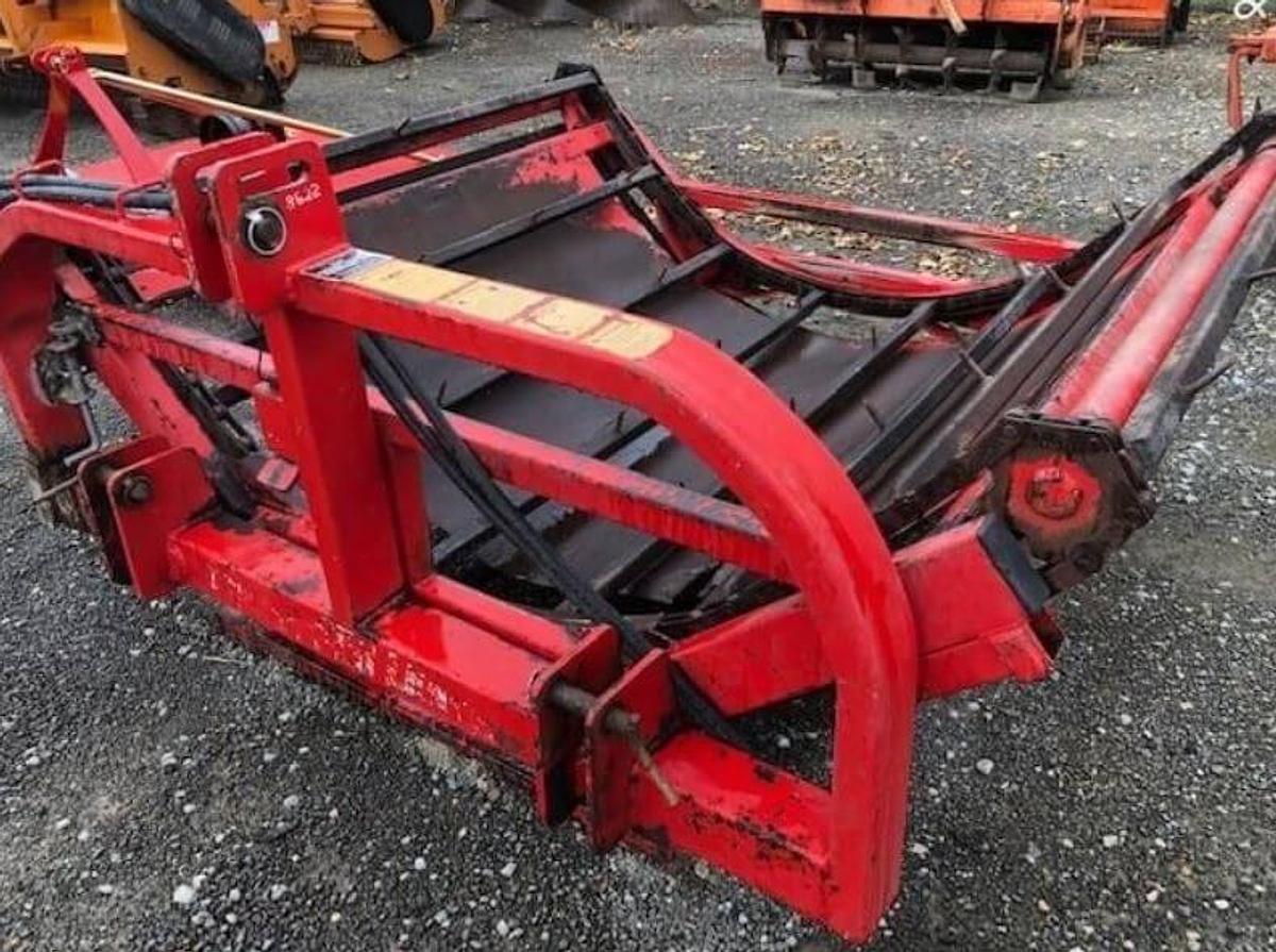 Used Feeder Leader Bale Feeder 3PTL