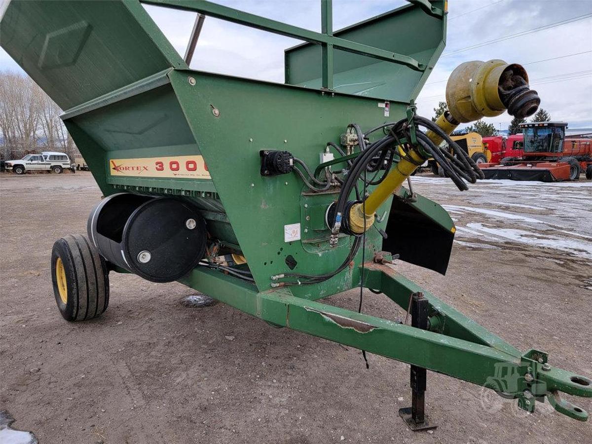 Used BALE KING VORTEX 3000