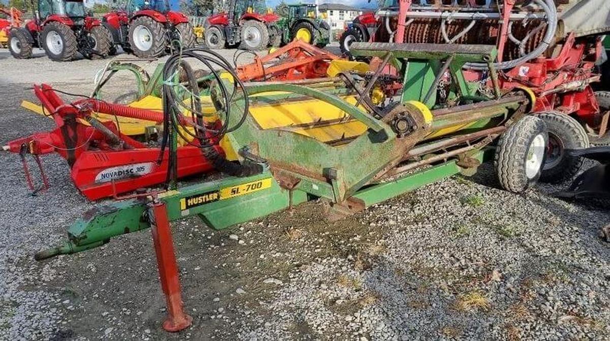 Used Hustler SL700 Trailed 2 Bale Feeder