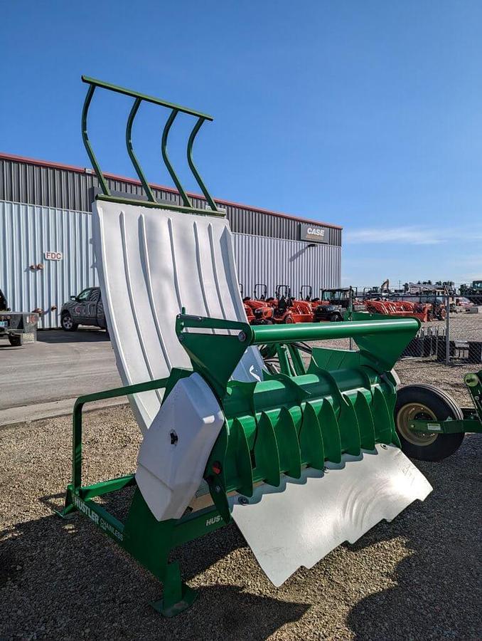 Used Hustler Chainless LX104