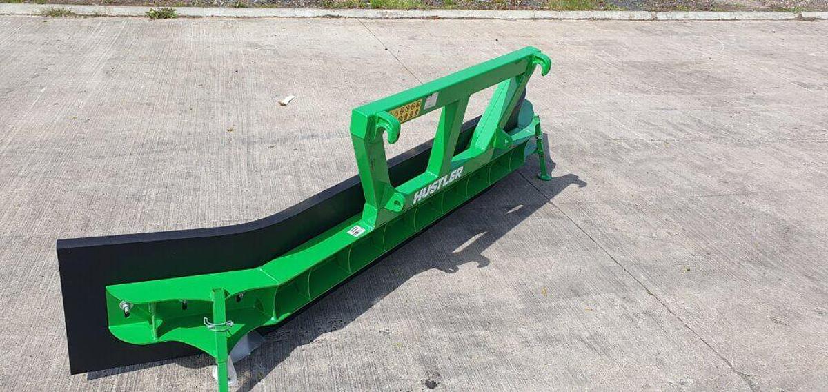 Used Hustler Swiftblade LM260