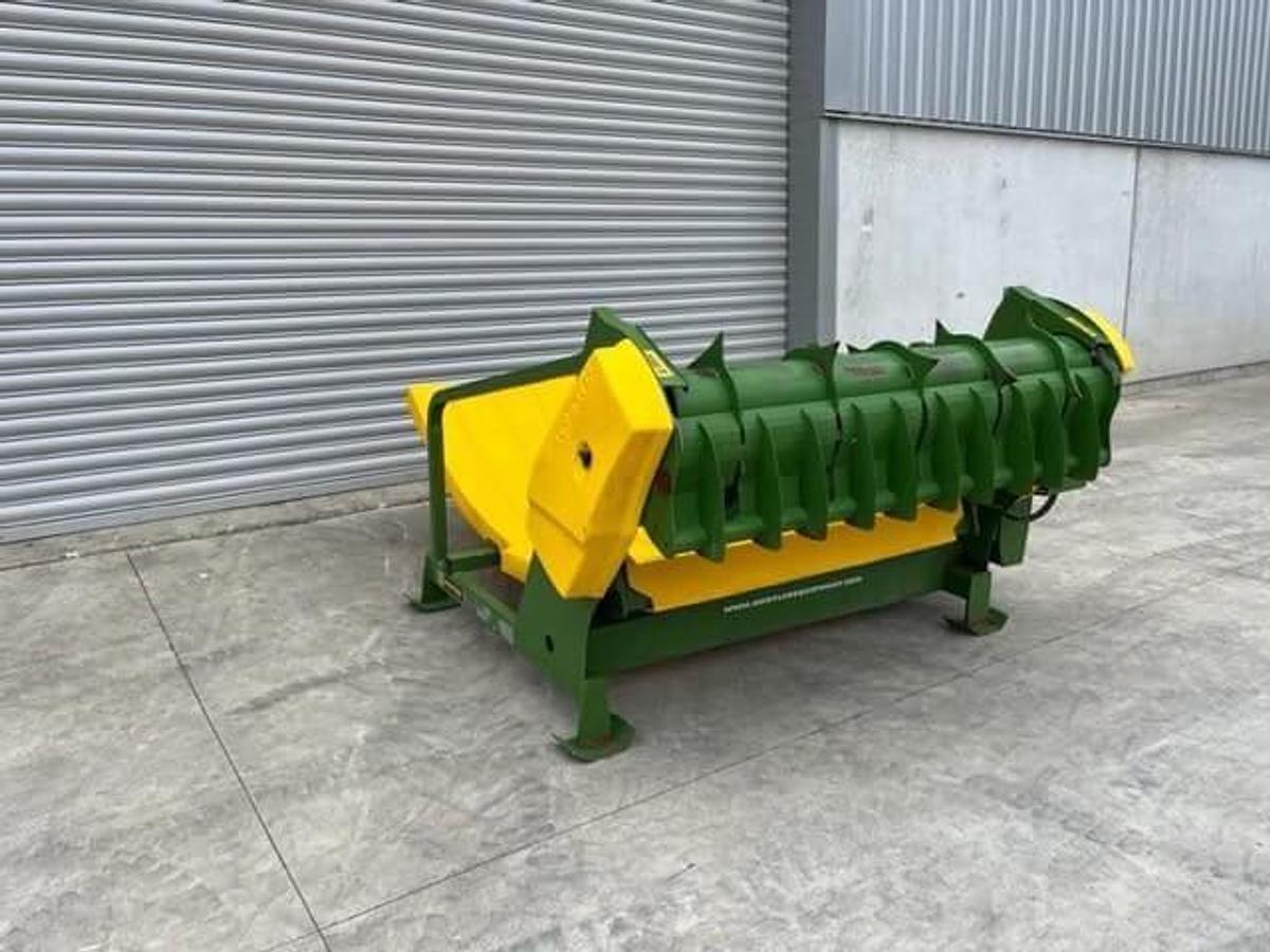 Used 2017 Hustler Chainless X2500