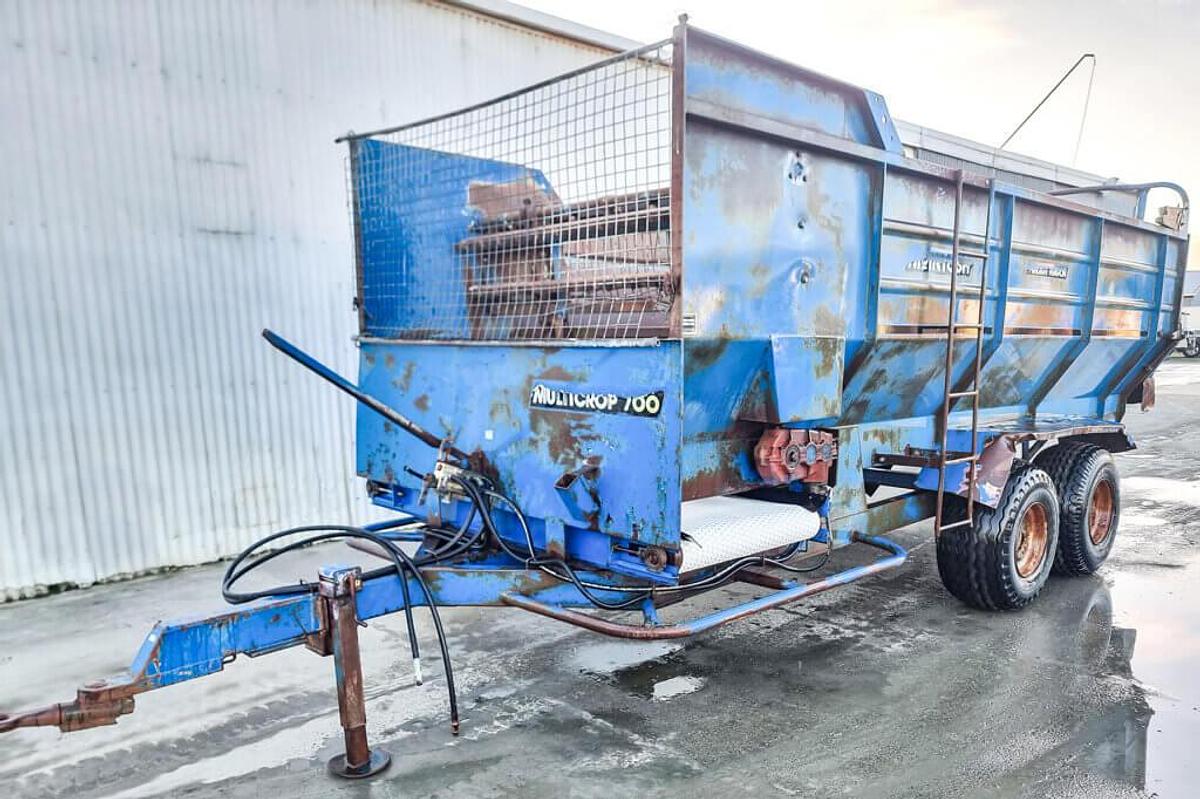 Used McIntosh 700 Silage Wagon